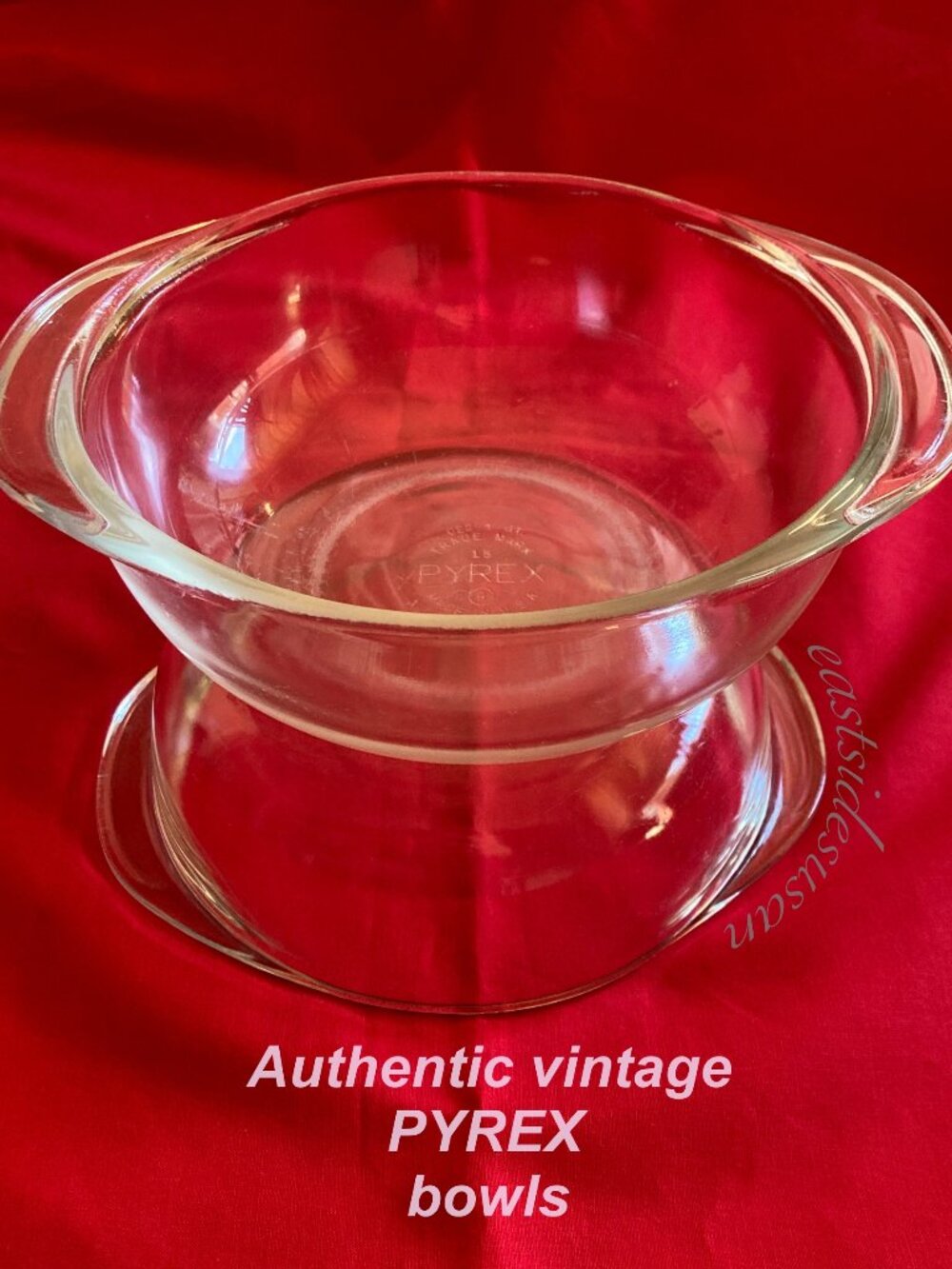 PYREX Pair Vintage 022 Glass Bakeware Casserole or Mixing Bowls w Handles 1 Qt